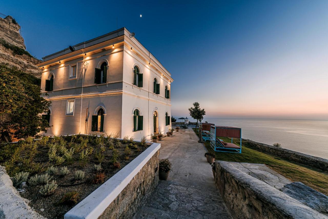 Faro Punta Imperatore Forio (Isola d'Ischia) Exterior foto